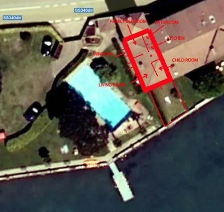 Eden Lake Holiday home *